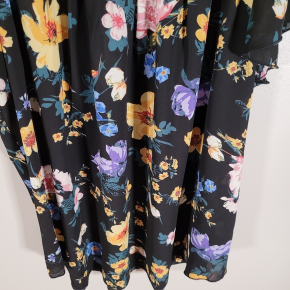 Philosophy Republic Clothing Flutter Raglan Sleeve Blouse | Business Casual Top - Picture 10 of 16